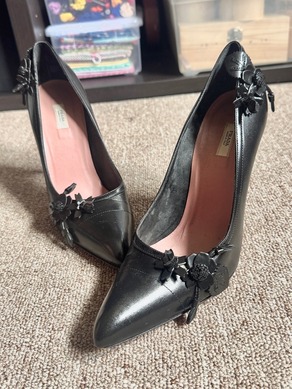 Prada 2003 3D black leather flower-detail | Size 8